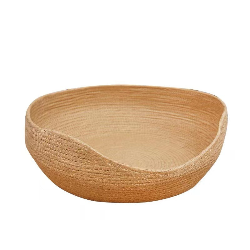 Handwoven Cat or dog Bed with Cooling Features for Pets